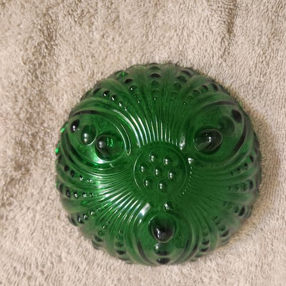 Vintage 1950s Anchor Hocking Green Glass Bowl - Picture 2 of 3